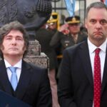 A horas de presentar su declaración jurada, Adorni bajó el perfil y fue relegado del juego político